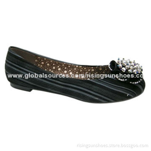 Women's flat casual shoes, comfortable round toe style with stripes fabric upper, handmade ornamentNew